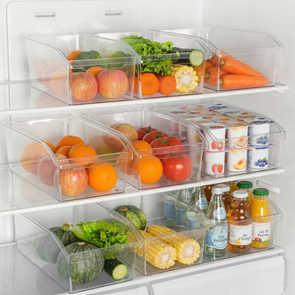 organisation des Frigo rangement rempli de fruits, légumes, boissons et yaourts