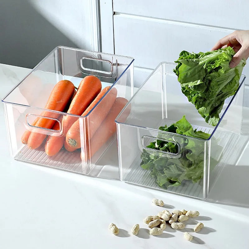 Organisateur frigo sur une table
