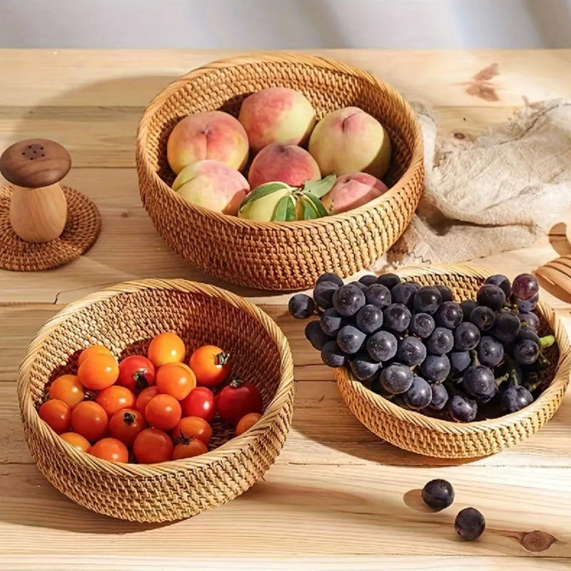3 Panier de fruits remplis de fruits