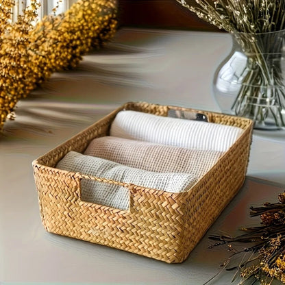Panier tressé avec serviette de table