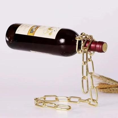 Porte bouteille or sur fond épuré