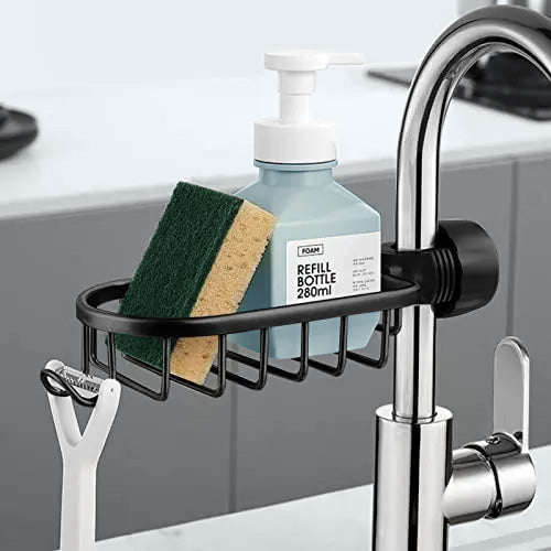 Porte eponge evier cuisine avec accessoirs dessus