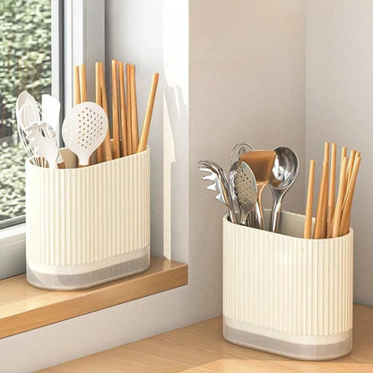 Pot a ustensile blanc