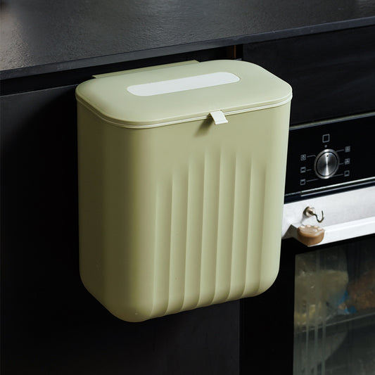 Poubelle de Cuisine 11L Vert sur le comptoir côté four