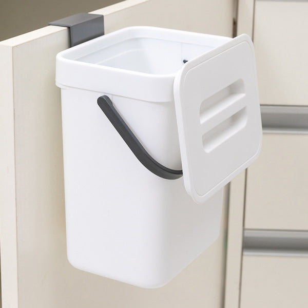 Poubelle sous evier 3L sur porte de placard