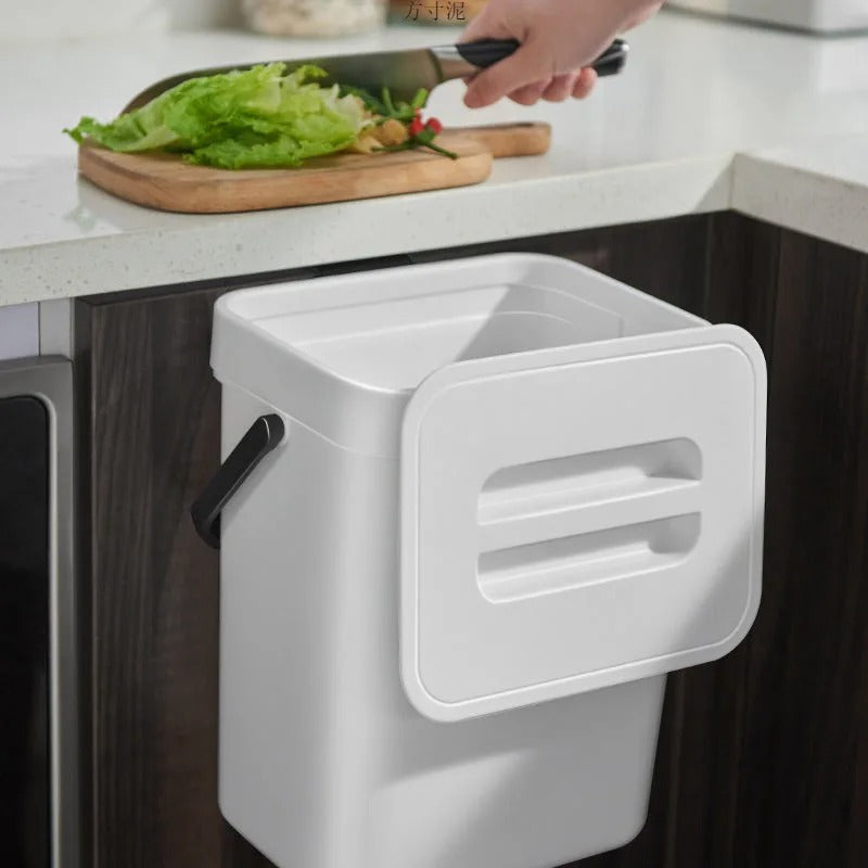 Poubelle sous evier 5L Blanche ouverte