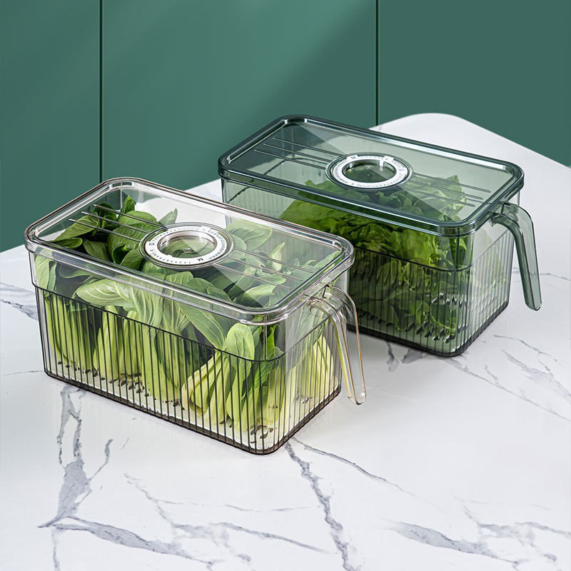 rangement frigo gris et vert sur le comptoir
